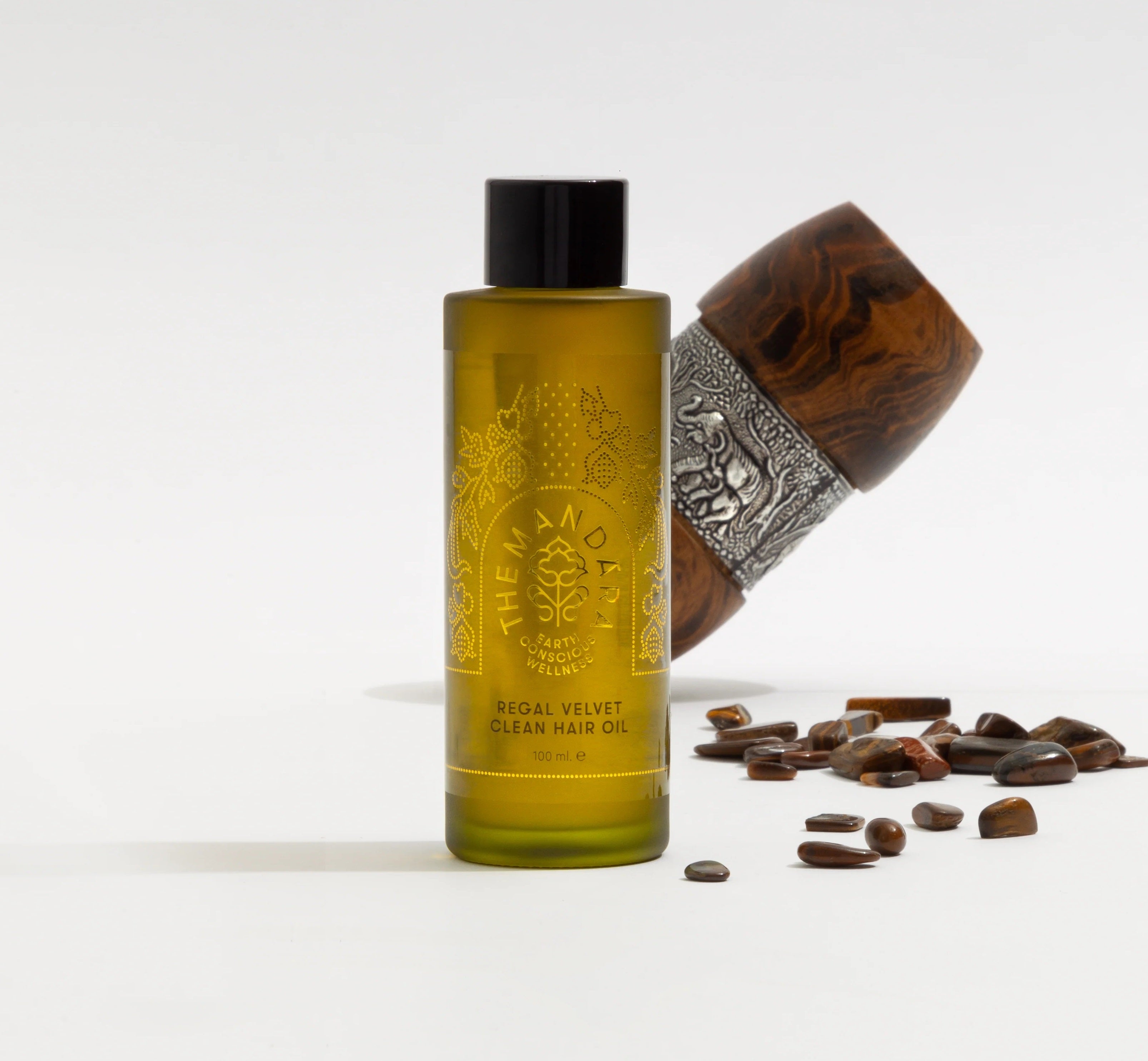 The Art of Hair Care: The Benefits of Hair Oils